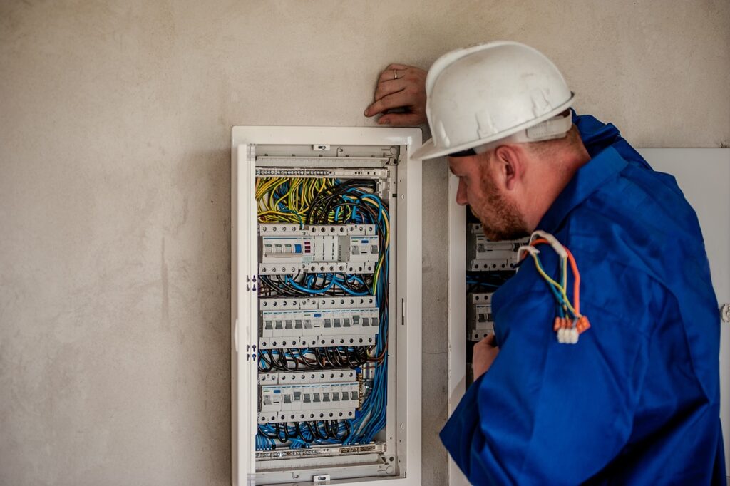 electrician, electric, electricity-2755683.jpg